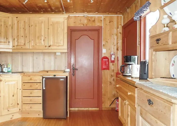 Semesterbostad Trollbu Granasenfefor *